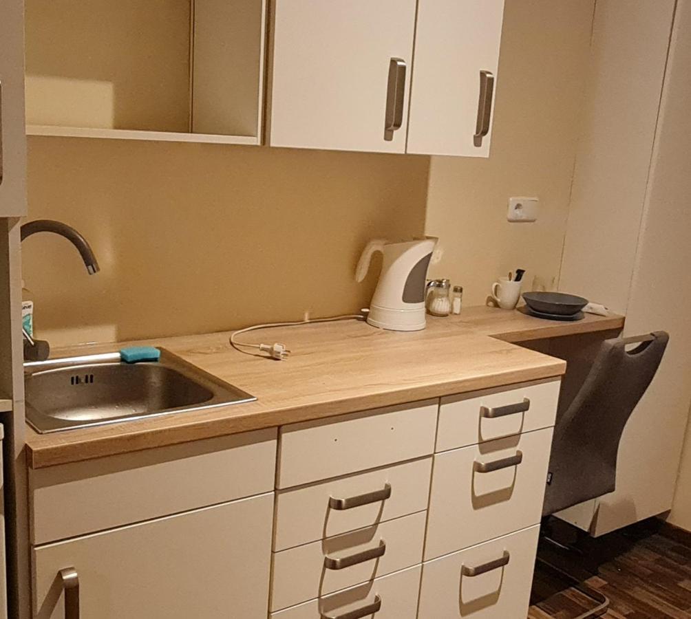 Aparthotel Laaerberg Βιέννη Δωμάτιο φωτογραφία